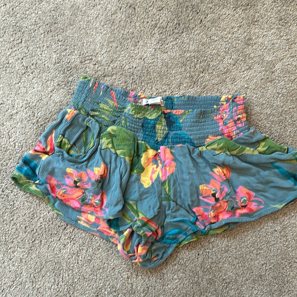 Billabong shorts
